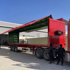 翼開(kāi)啟式集裝箱運(yùn)輸車
