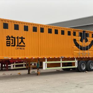 集裝箱運輸半掛車