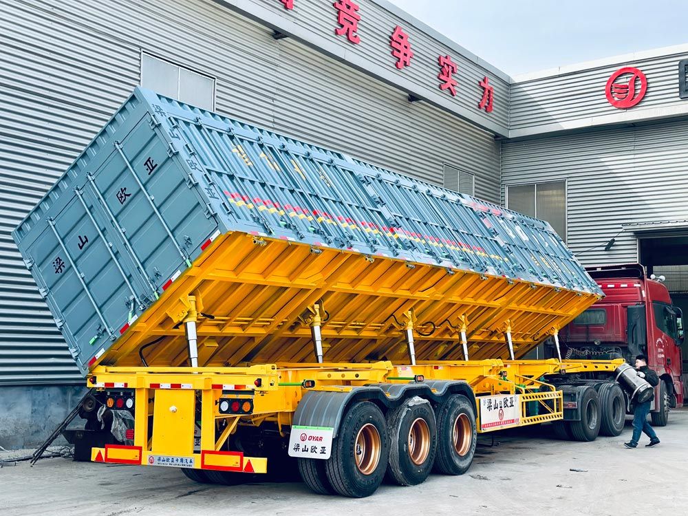 骨架側(cè)翻自卸車
